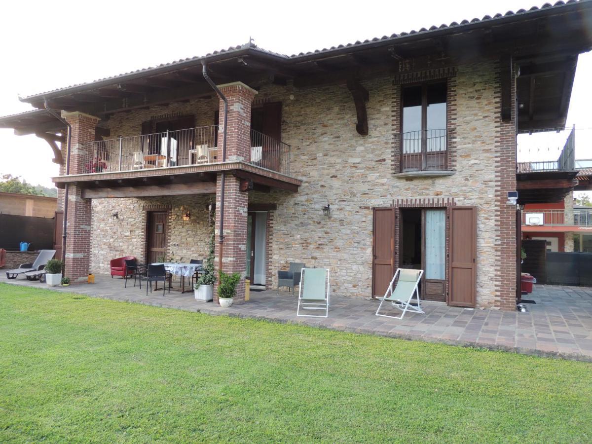 B&B Casa Bella Comba Vignolo Exterior foto